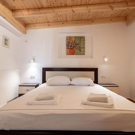 Cozy Apartments Downtown كساميل المظهر الخارجي الصورة
