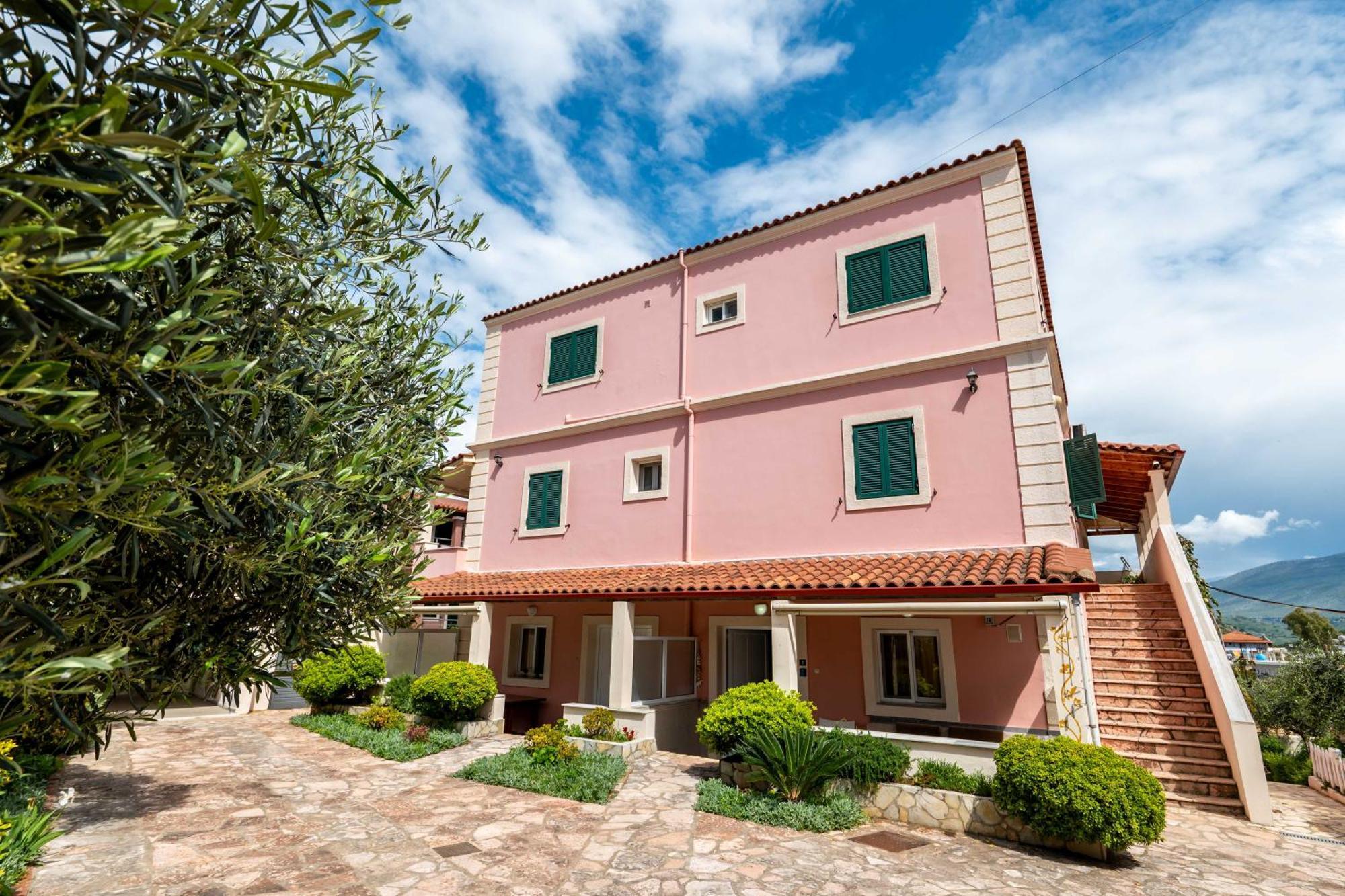 Cozy Apartments Downtown كساميل المظهر الخارجي الصورة