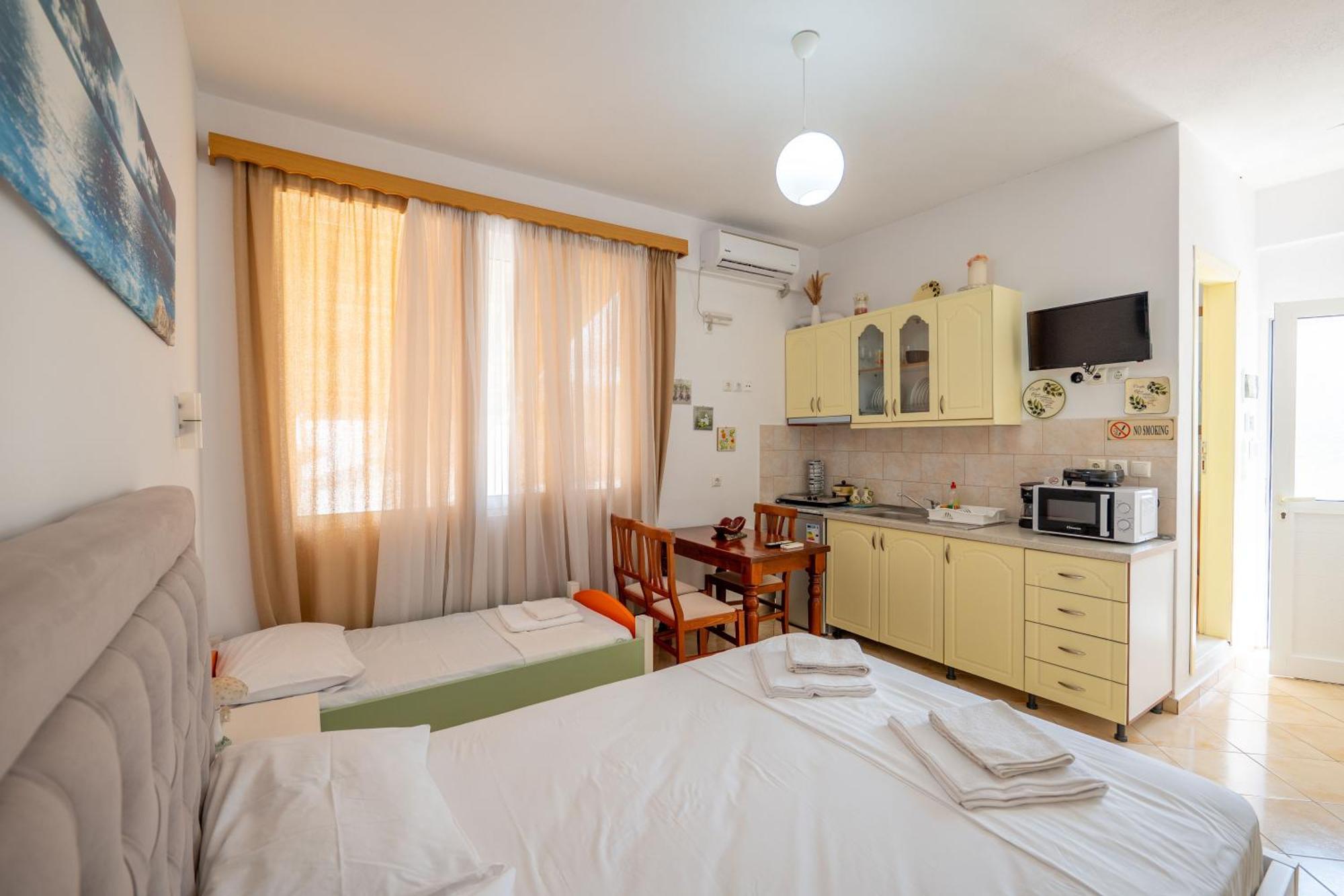 Cozy Apartments Downtown كساميل المظهر الخارجي الصورة